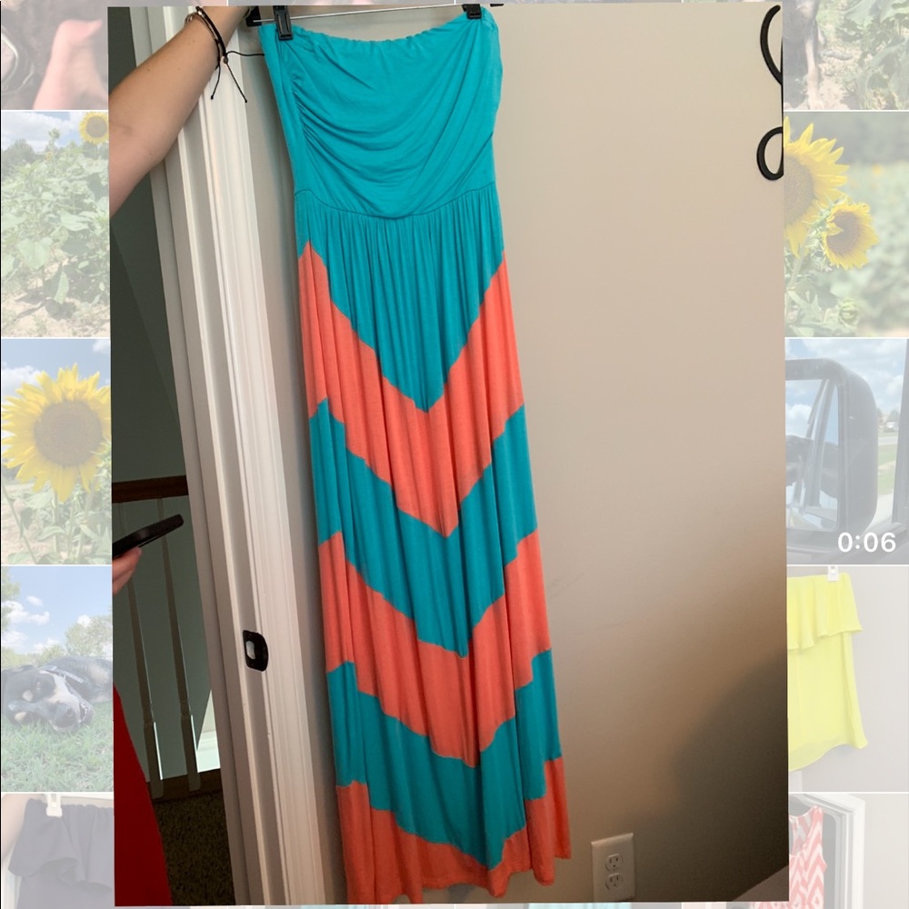 Strapless dress